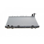 Радіатор охолодження Nissan Primera 1.6i 90-98 