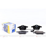 Колодки гальмівні (передні) Audi 100 90-94/Audi A6 94-97 (+датчики) 