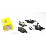 Колодки гальмівні (передні) Audi A4/A6/VW Passat 96-05 (Teves) Q+ (з датчиками) 