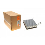 Радіатор кондиціонера VW Golf IV/Polo 1.4-3.2 98-05/Skoda Octavia 2.0 4x4 00-10 