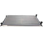 Радіатор охолодження VW Passat 1.8-2.0 88-97 