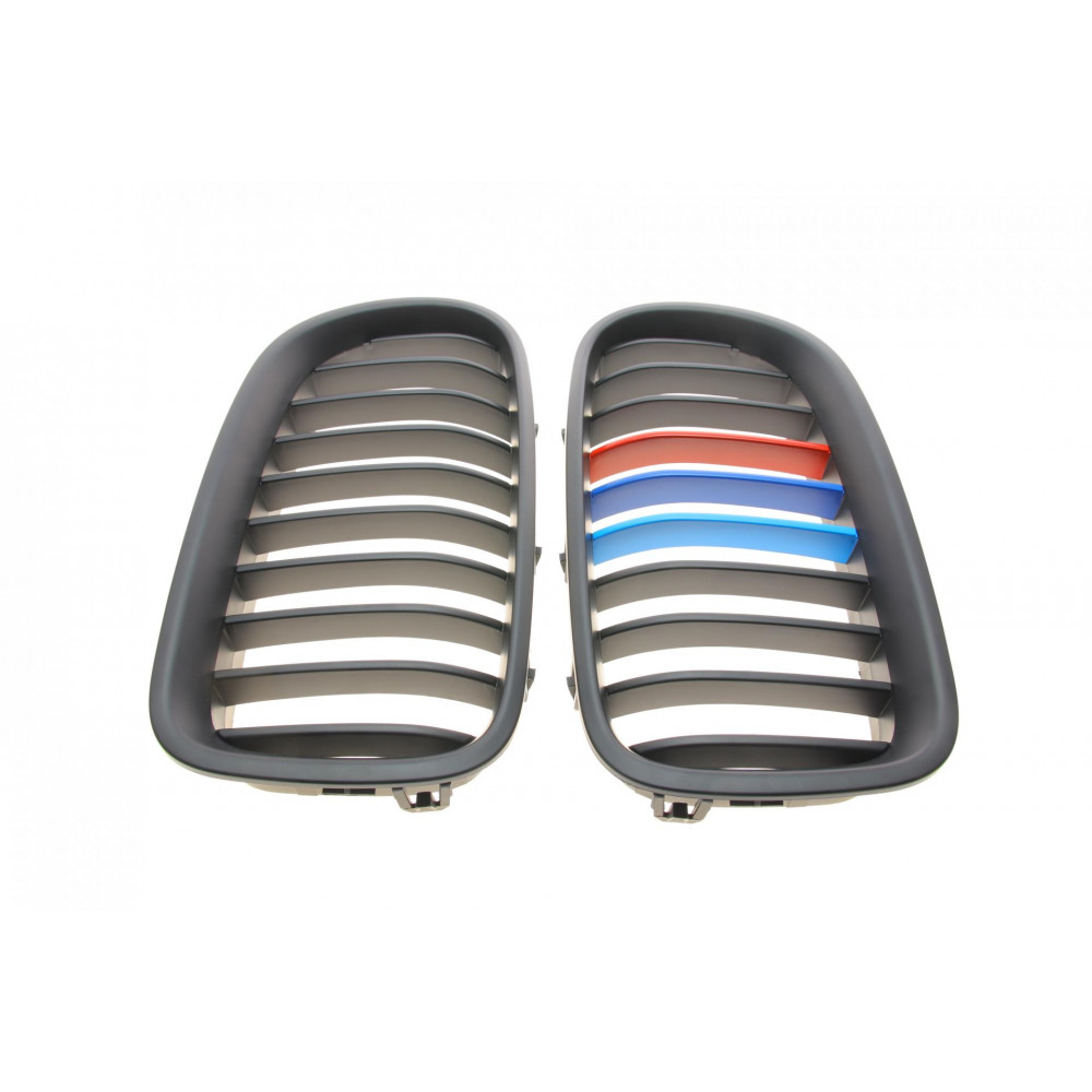 Решітка радіатора BMW 5 (F10) 10-17 (Чорний матовий) (M-Technic) (к-кт)