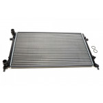 Радіатор охолодження VW Caddy 1.9TDI 03- 