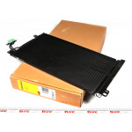 Радіатор кондиціонера VW T5 03- 