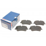 Колодки гальмівні (передні) MB C-class (W203/CL203/S203) 00-11 (Lucas) 