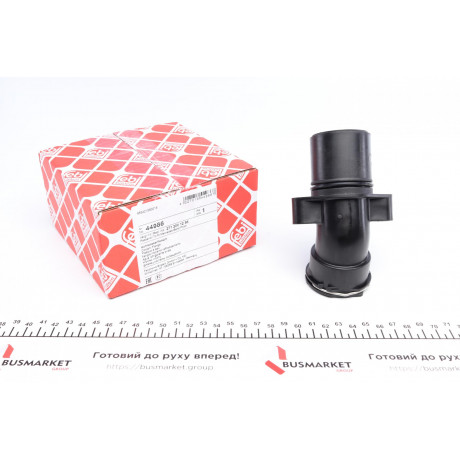Фланець системи охолодження MB C-class (W203/W204) 02-14/ E-class (W211) 02-09