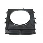 Дифузор радіатора MB Sprinter OM651 09- (9065050855) 