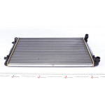 Радіатор охолодження VW Caddy 1.9TDI 03- (650x415x23) 