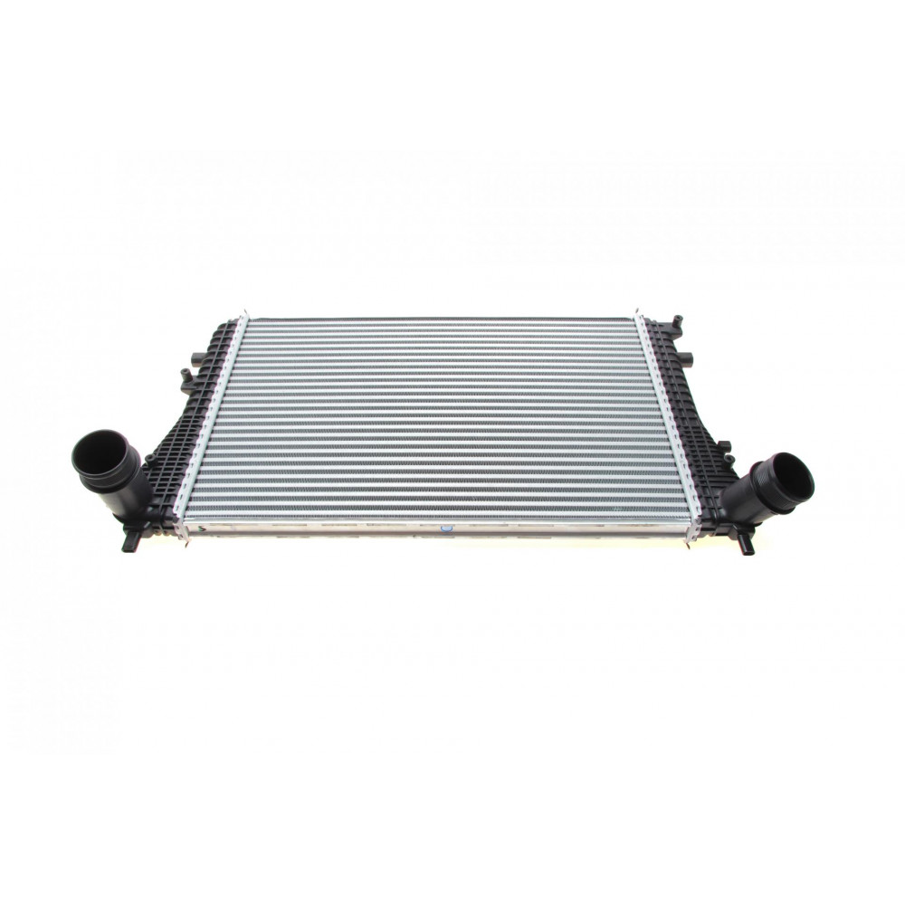 Радіатор інтеркулера VW Passat/Sharan/Tiguan 1.4-2.0D 05-