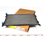 Радіатор охолодження VW Caddy 1.9TDI 03- (650x415x23) 