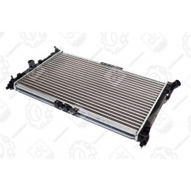 Радіатор вод. охолодж. DAEWOO Lanos (з кондиціонером) <ДК>