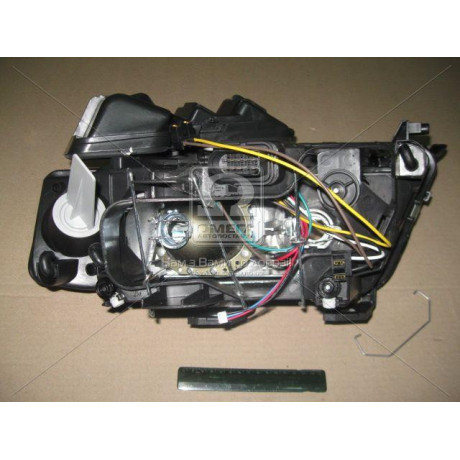 Фара прав. AUDI A6 01-05 (пр-во TYC)