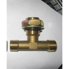 З'єднувач потрійний з гайкою 18х20х18 <ДК>