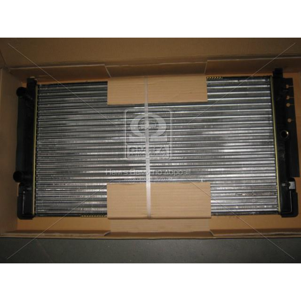 Радиатор охлаждения VOLKSWAGEN TRANSPORTER T4 (70X, 7D) (90-) (пр-во AVA)
