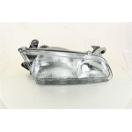 Фара пра. TOY CAMRY 97-01 (вир-во TYC) 