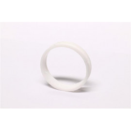 Втулка распорная поворотного кулака (пр-во Россия)