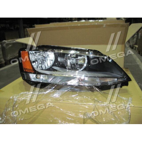 Фара пра. VW JETTA 11-18 (TYC)