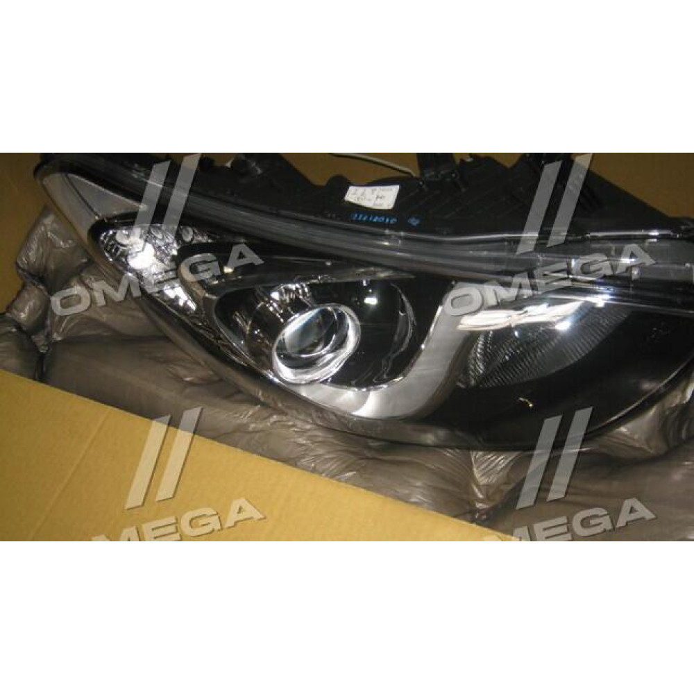 Фара пра. HYUN i30 13- (TYC)
