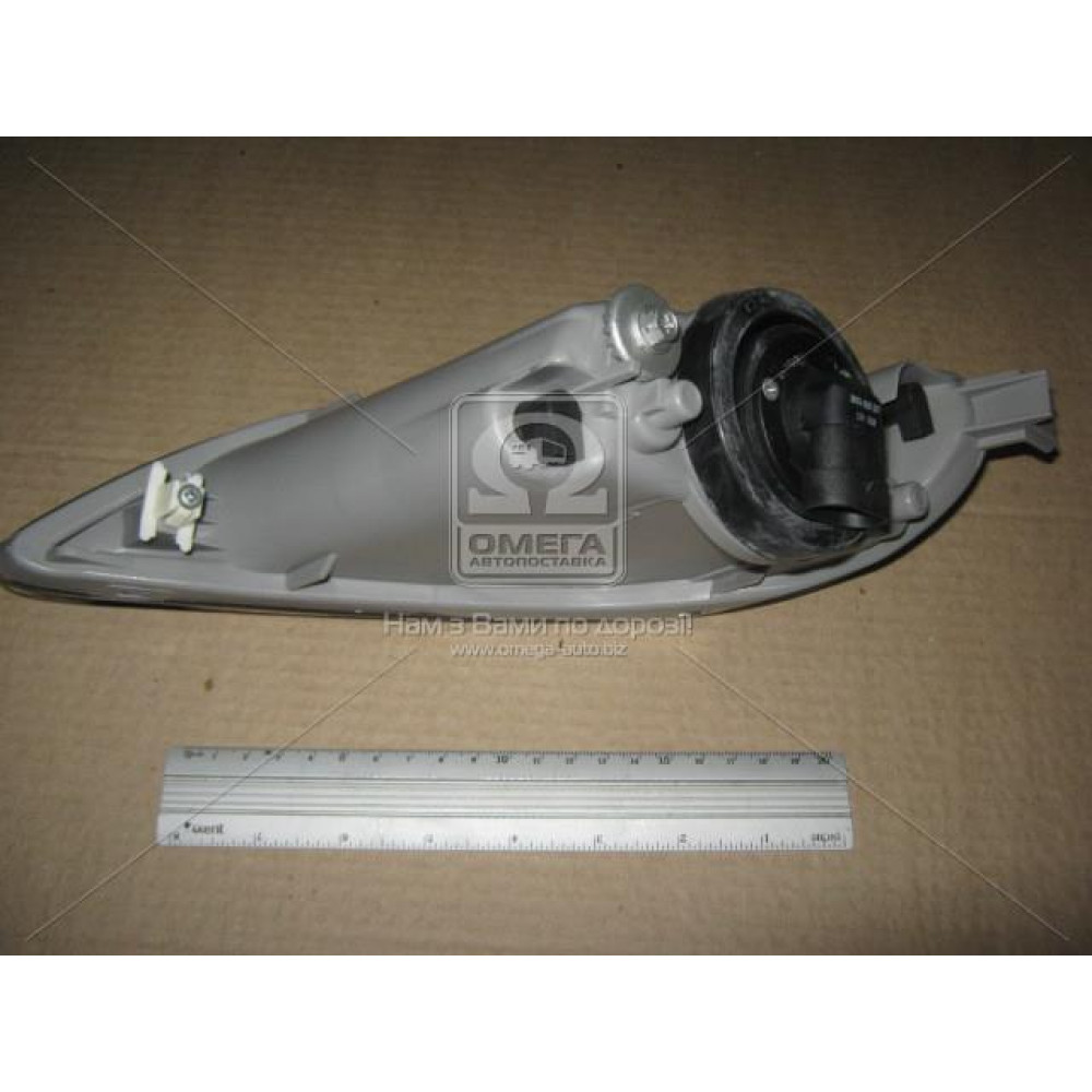 Фара п/тум. пра. TOY CAMRY -06 (ви-во TYC)
