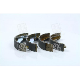 Колодка гальм. барабан. HYUNDAI ELANTRA/LANTRA 90-95, COUPE 1.6, MATRIX задн. (вир-во SangSin)