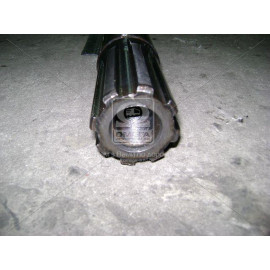 Вал вторинний КПП Т 150 (вир-во ХТЗ)