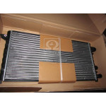 Радиатор охлаждения двигателя PASSAT4 16/18/20/19D 93- VWA2121 (Ava) 