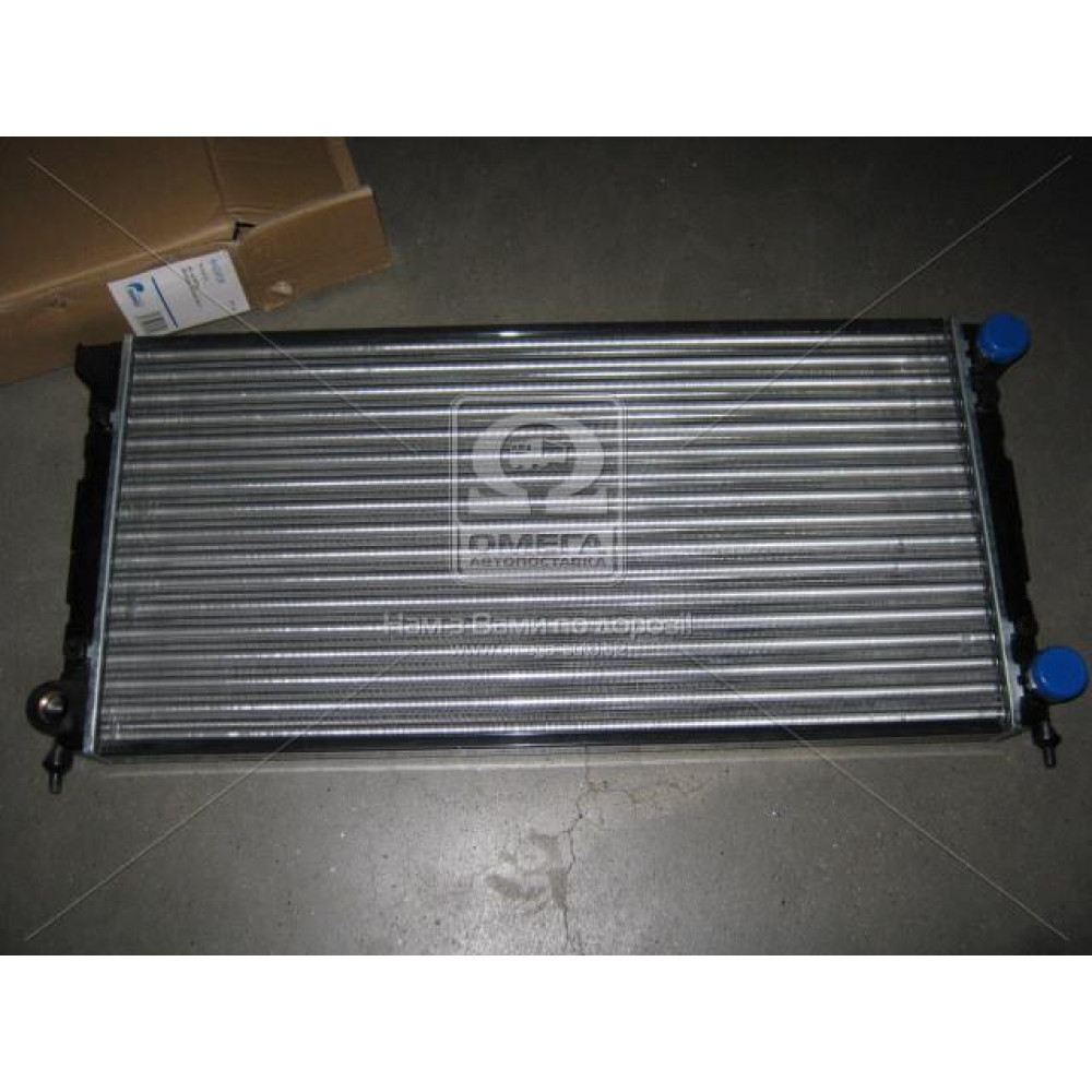 Радиатор охлаждения VW PASSAT 88-96 (TEMPEST)