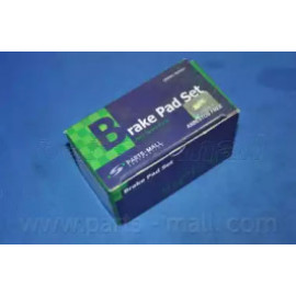 Колодка гальм. диск. TOYOTA FORTUNER 05- (вир-во PARTS-MALL)