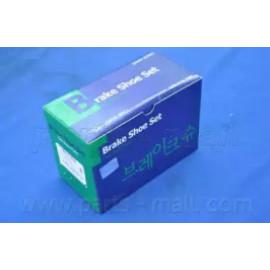 Гальмівні колодки барабанні (вир-во Parts-Mall)